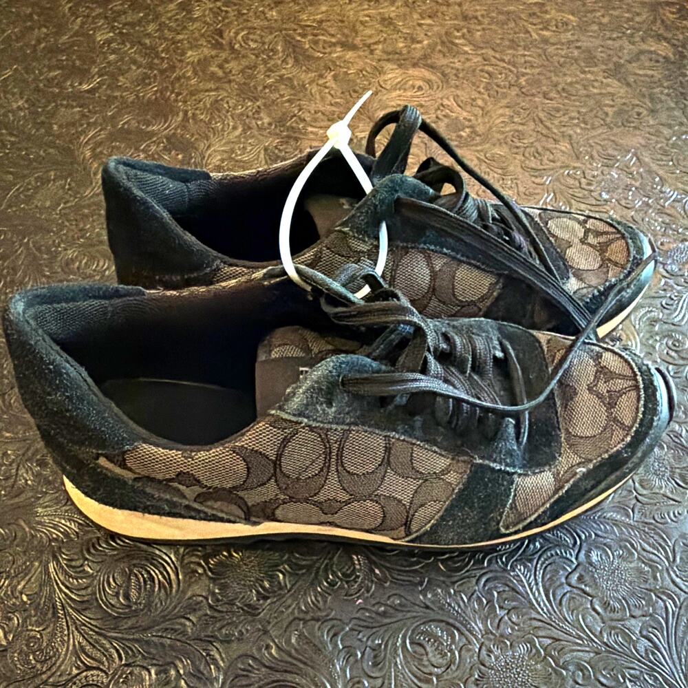 Coach Women’s Mason Low Top Lace-Up Sneakers Black/Gray Signature Logo, 8.5